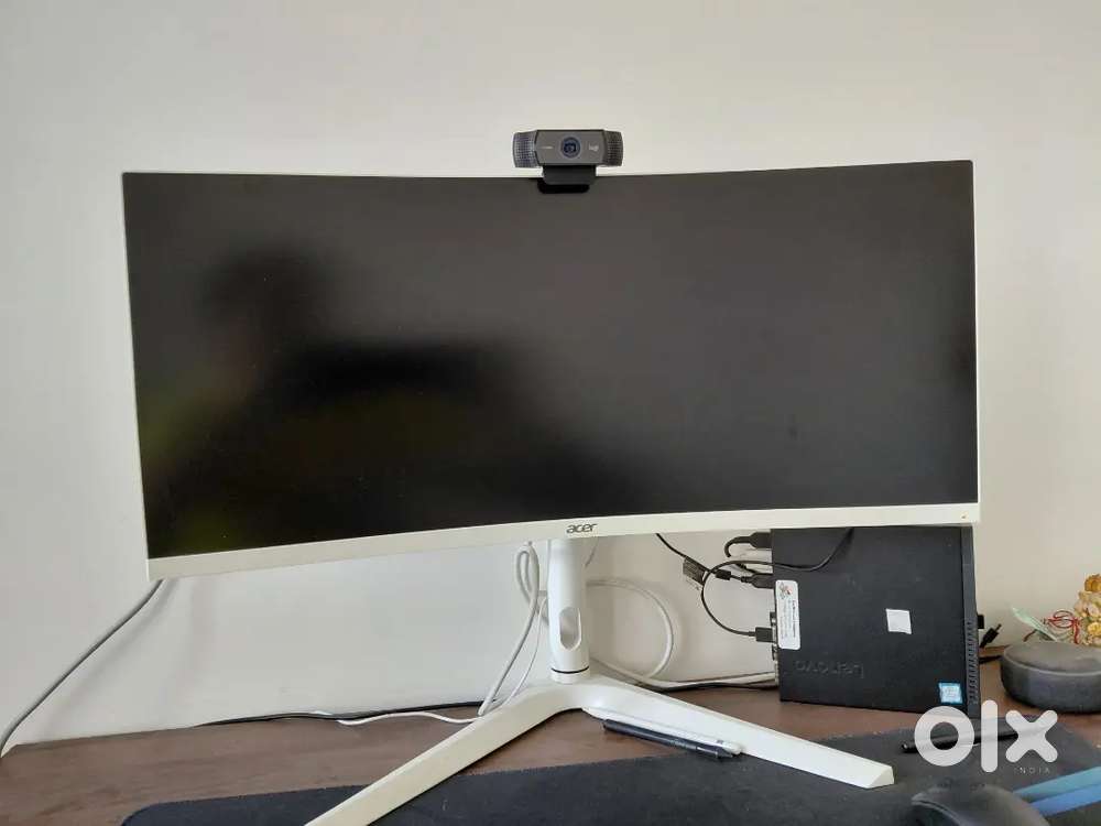 Monitor, CPU, keyboard, mouse