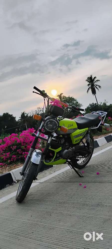 Suzuki max 100