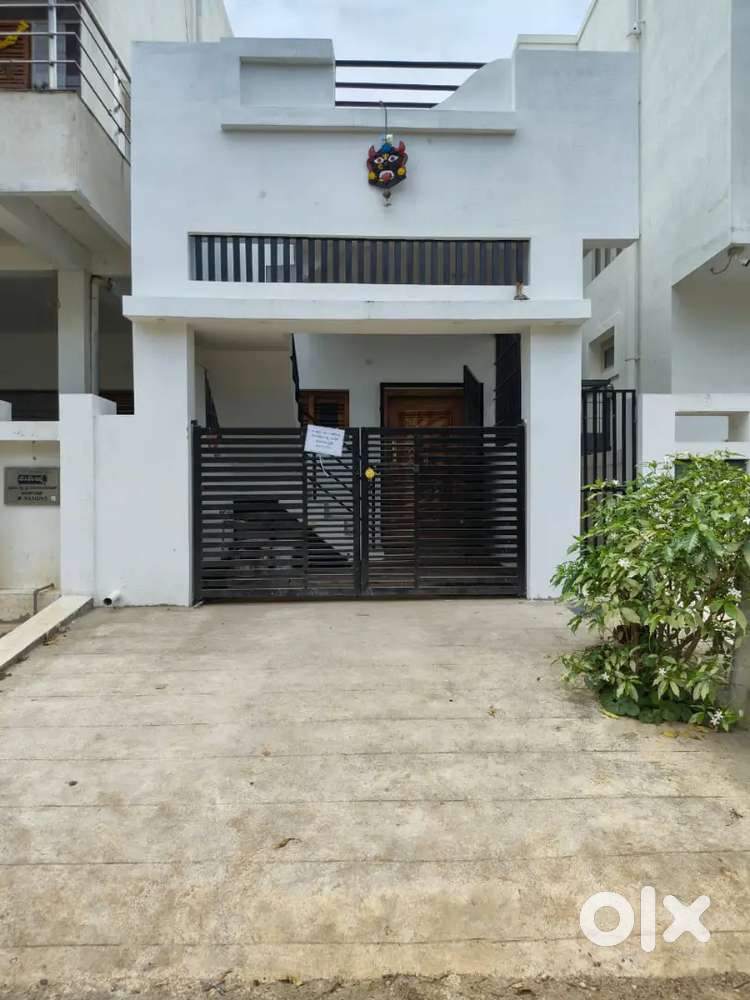 Single beded new house.