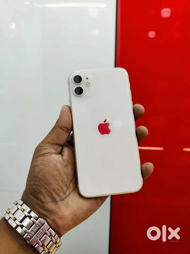 IPHONE 11 256GB BH-100% FABULOUS CONDITION WITH 20W CHARGER OFFER