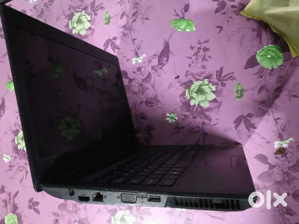 Urgent sale .Lenovo laptop working condition