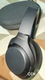 Sony XM - 4 headphones- New