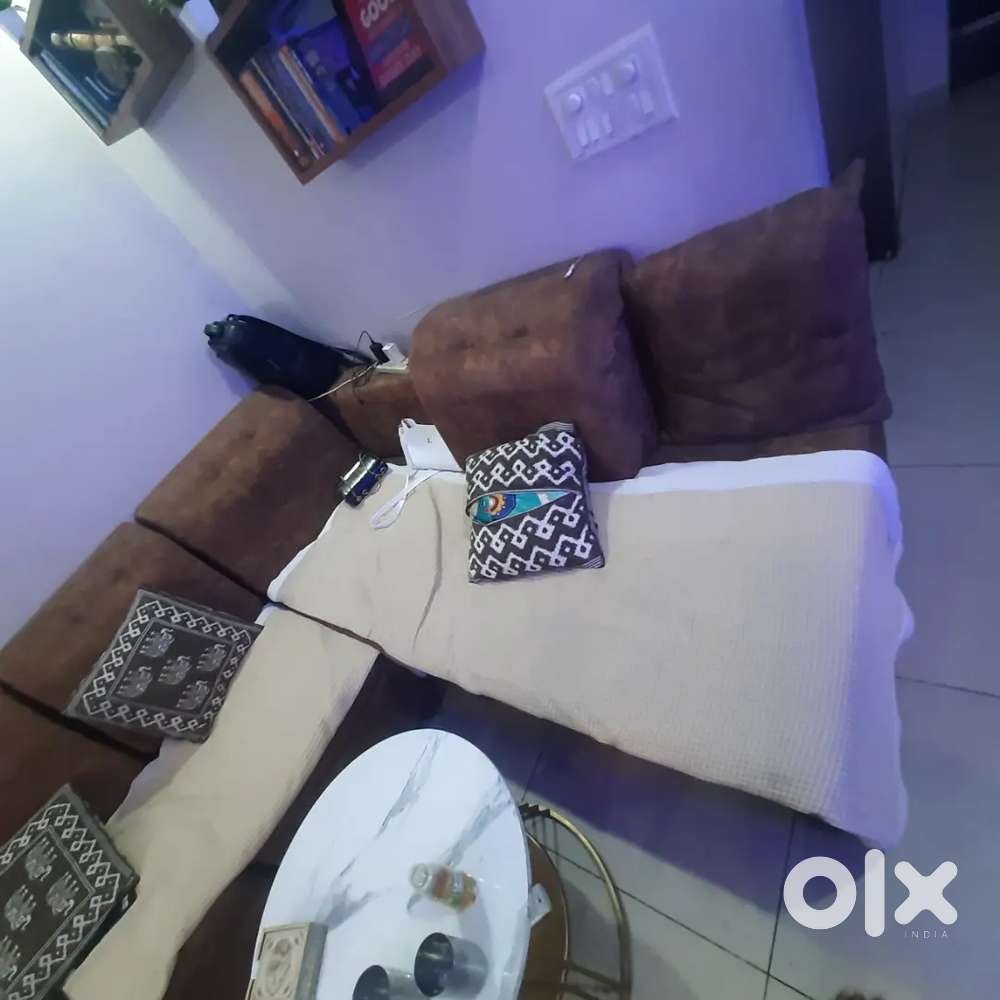 8 seater Sofa with table
