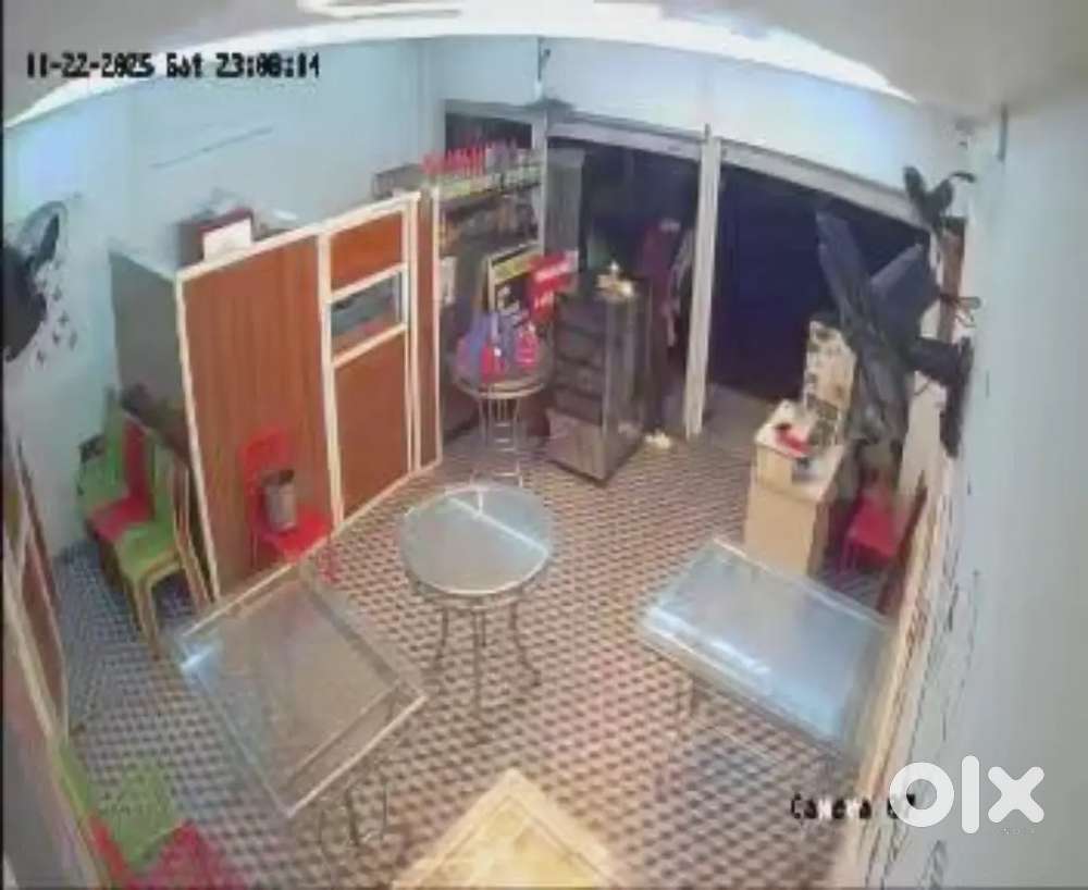 Parotta master & helper cum cleaner