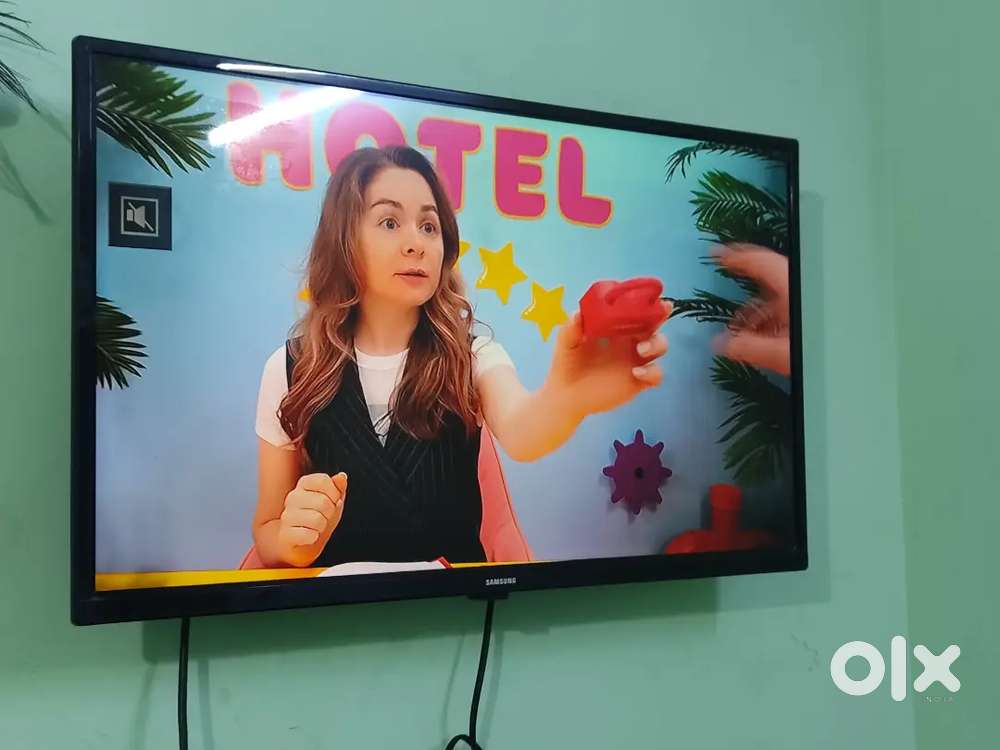 32inch samsung normal ledvery goodcondition urgent sale moneyneed 3800