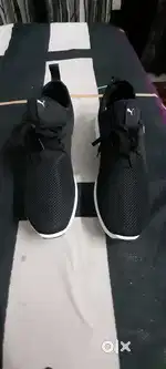 Puma original sports shoes