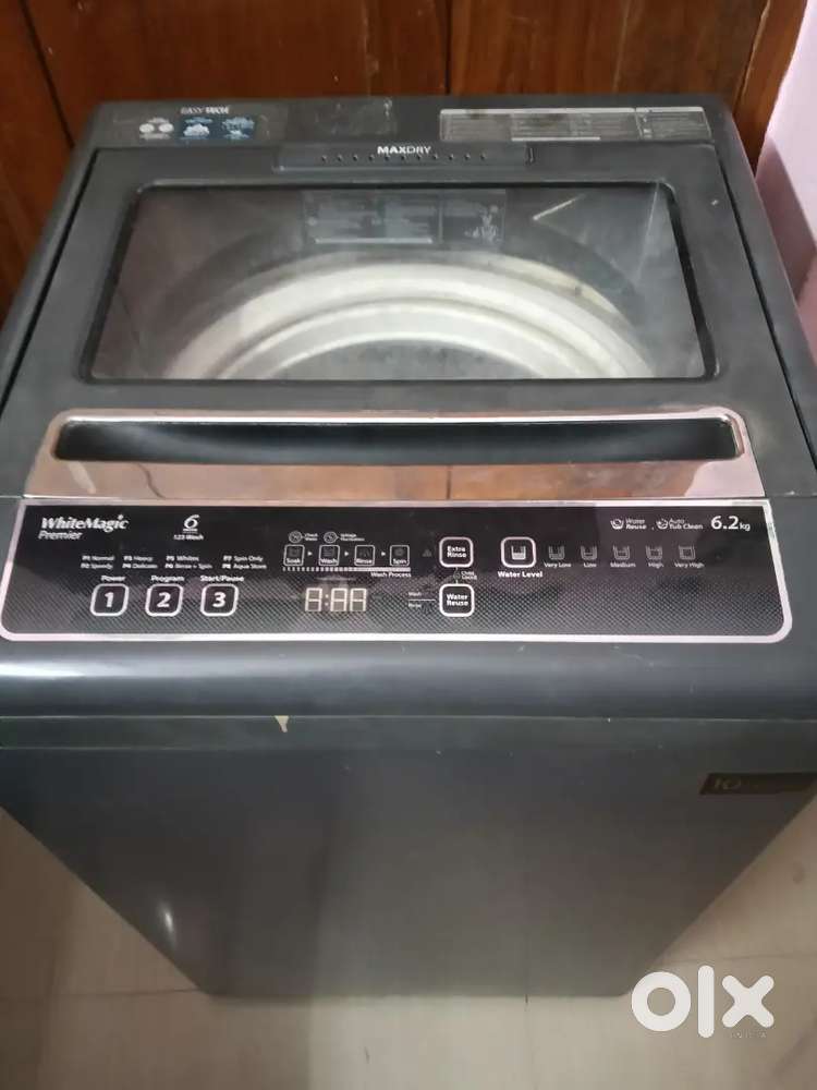 URGENT SALE WHIRLPOOL 6.KG IAUTOMATIC WASHING MACHIN VERY GOOD WORKING