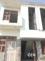 4bhk ka makan hai