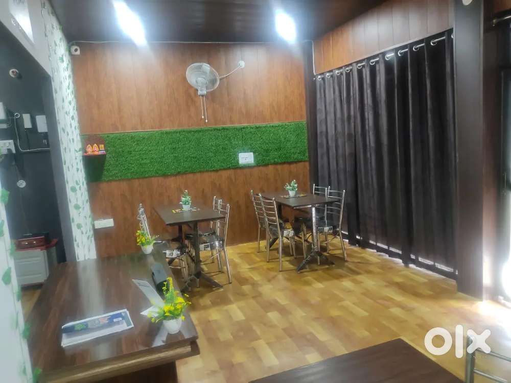 Pizza point shop for sale