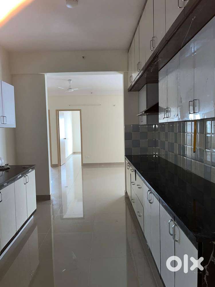 3BHK Flat Available in HENNUR for lease ready to move