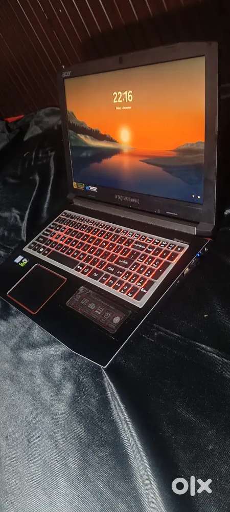 Predator Gaming Laptop – High Performance i7 + GTX Graphics