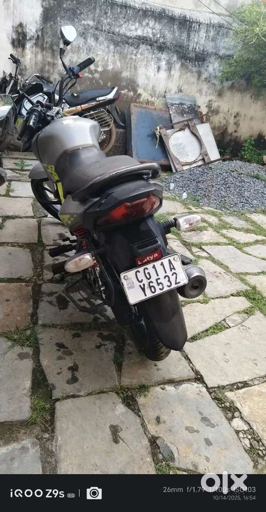 Hero glamour for sell  condition is good