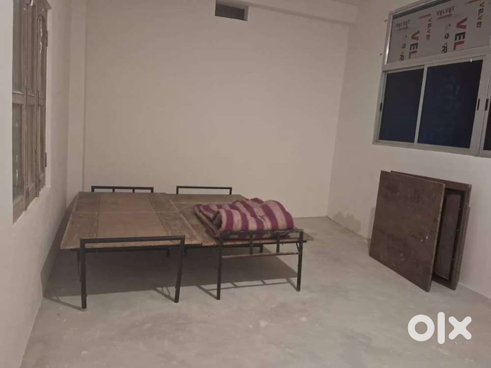 Room rent aval for Family