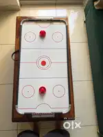 Air hockey