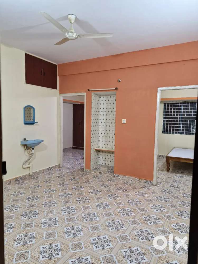 Spacious and airy 2 BHK apartment (1200 sq.ft) in gated community wit