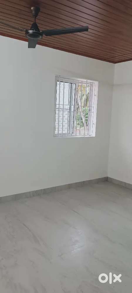 Single room no attach Bathroom