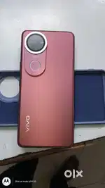 Selling My Vivo V50 Phone Very Mint condition