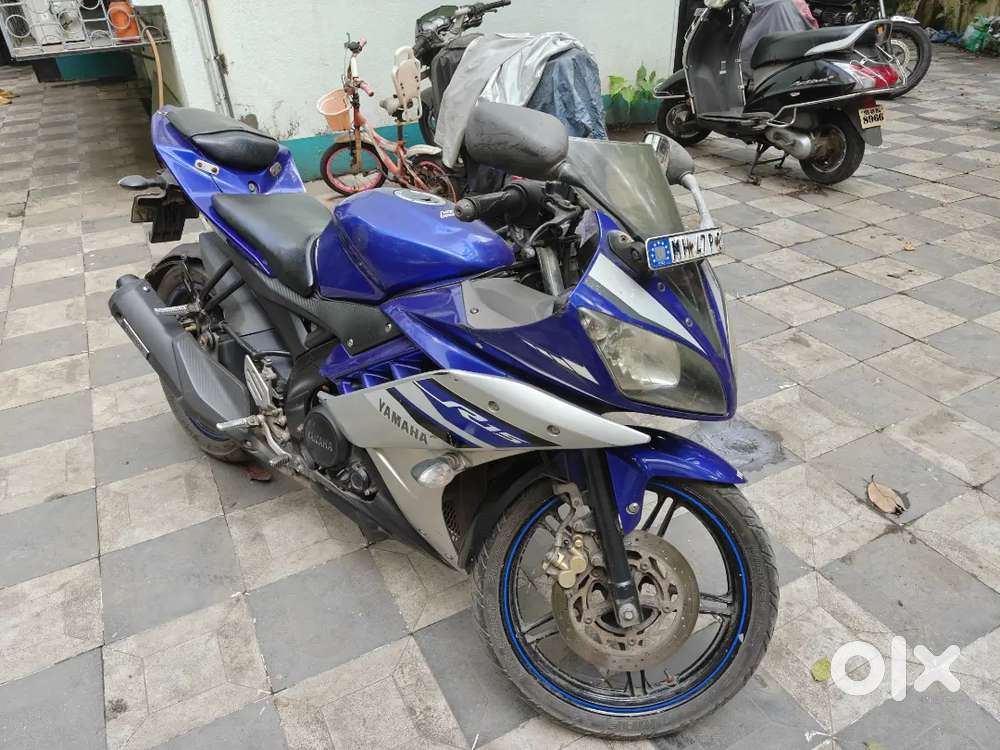 R15 working condition race blue coulur.