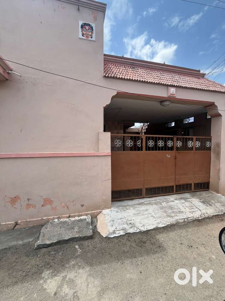 4 Portion Rental house for sale in Thirumuruganpoondi