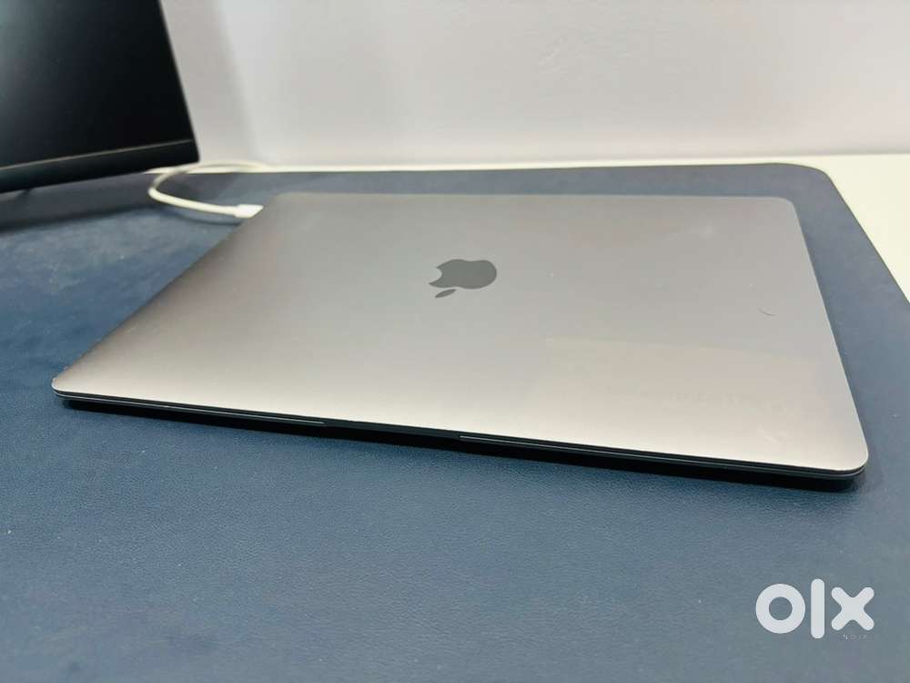 MacBook Air M1