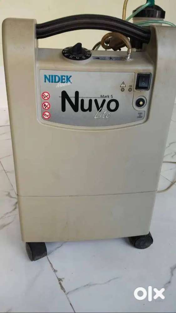Nidek Nuvo Lite 5 LPM Oxygen Cocentrator