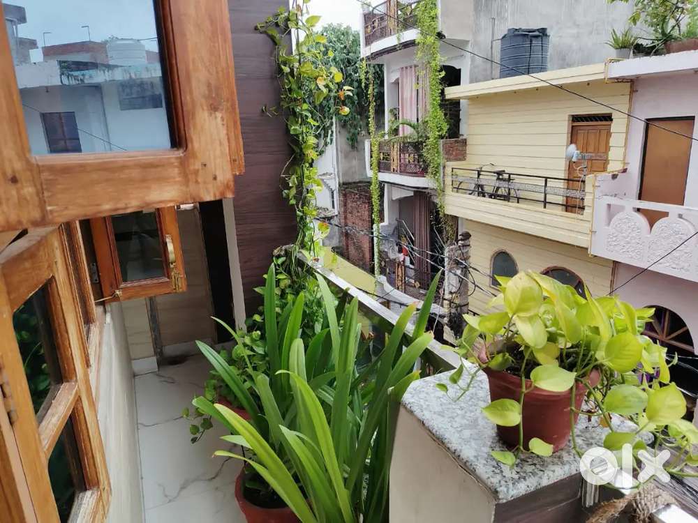 Required Female Room Partner