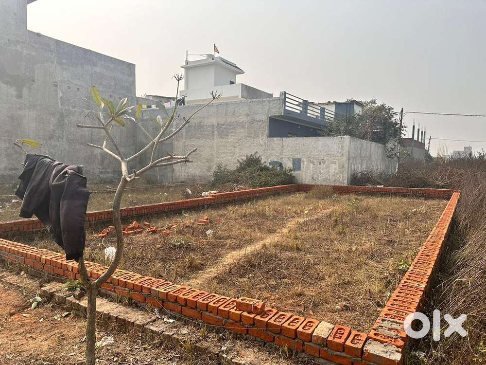 1200 square feet plot  gomti nagar ext….