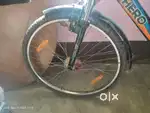 Hero cycle 8 months old selling fo shifting home