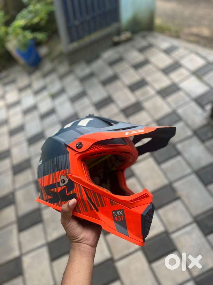 LS2 MX437 Fast Evo motocross helmet.