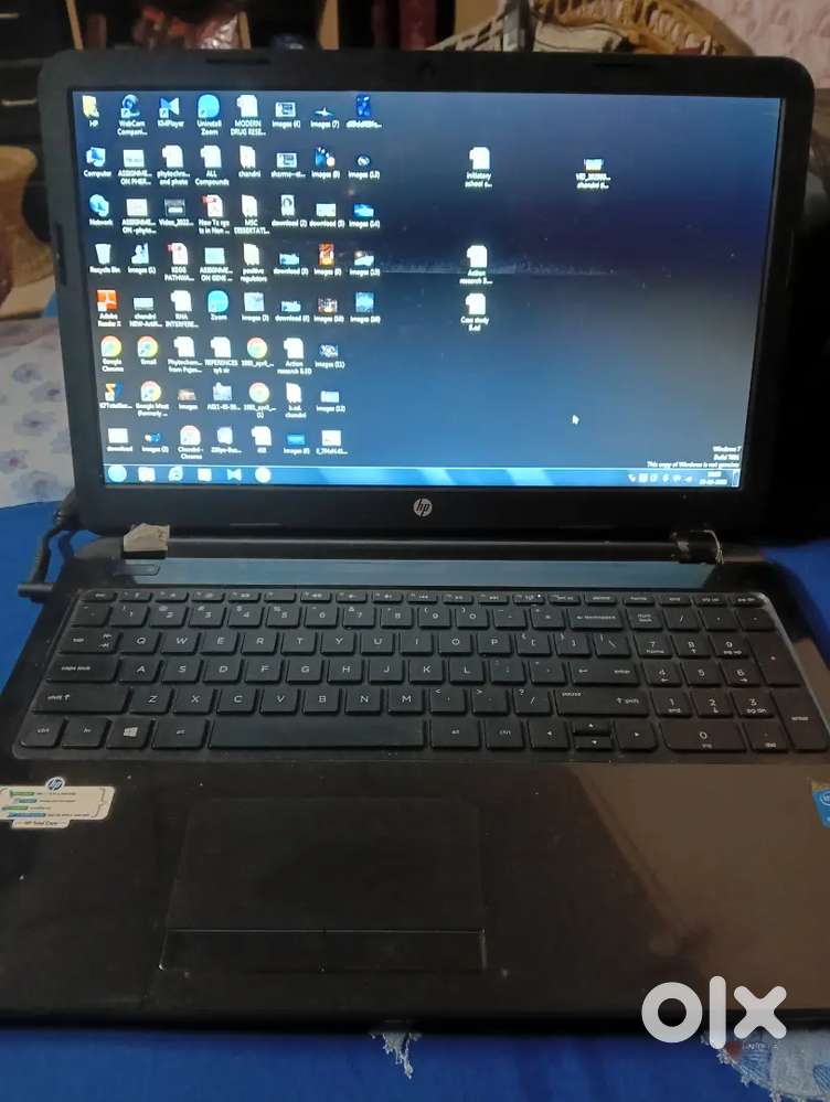 Hp Laptop 15-r250TU