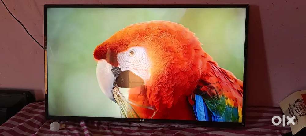 LG 43 INCH ANDROID WEBOS FULL HD LED TV TOP CONDITION 2 YEAR OLD