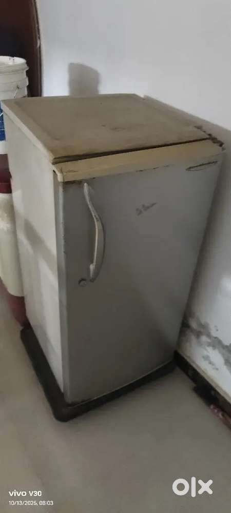 Videocon fridge for sale 195 l