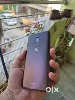 OnePlus 6T Thunder Purple Limited Edition