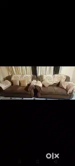 Premium sofa with Dunlop cushioning - Excellent comfort!