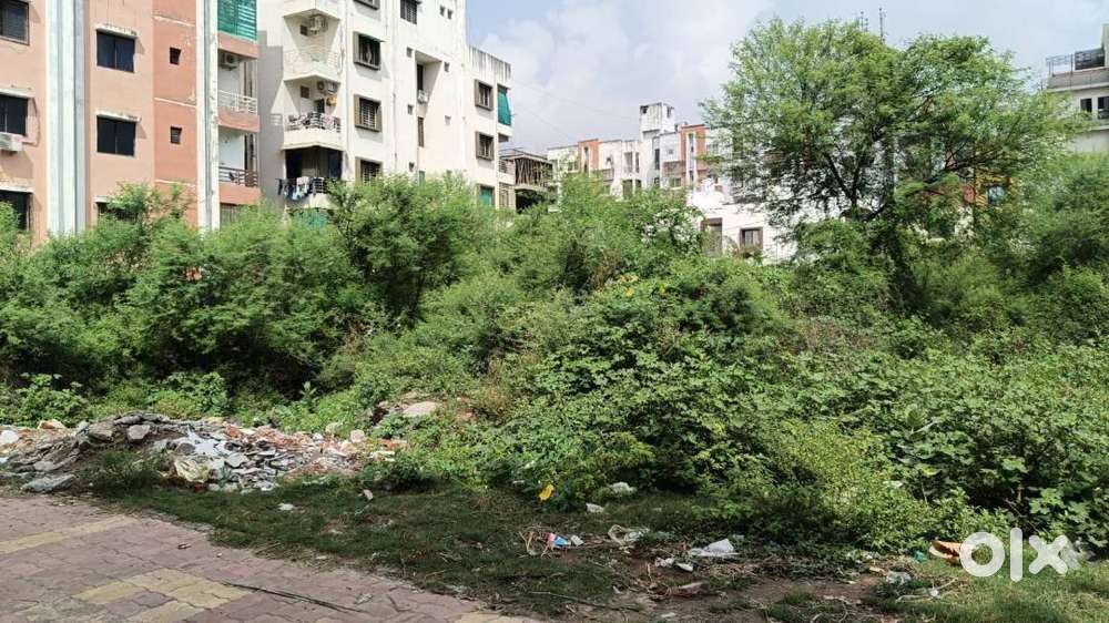 PLOT FOR COMMERCIAL AND RESIDENTIAL PURPOSE AT PRIME LOCATION