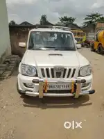 Mahindra Scorpio Classic 2011 Diesel 100000 Km Driven