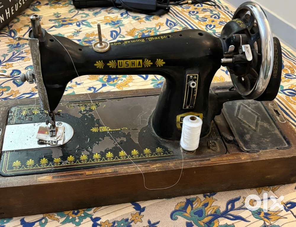 USHA SEWING MACHINE