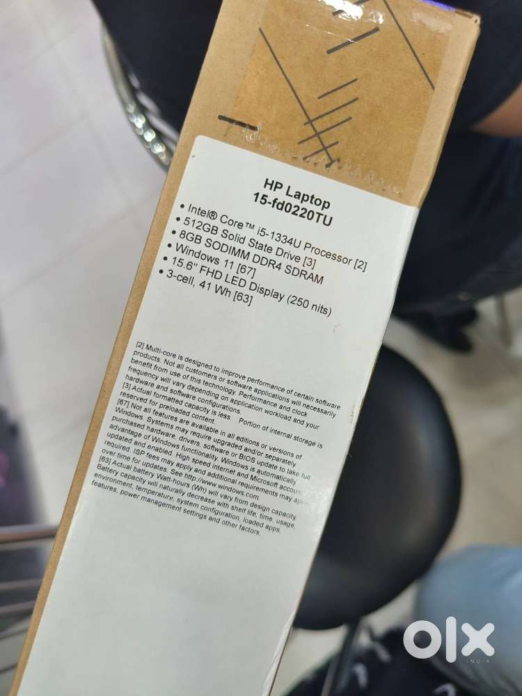 HP laptop 15- fd0220TU