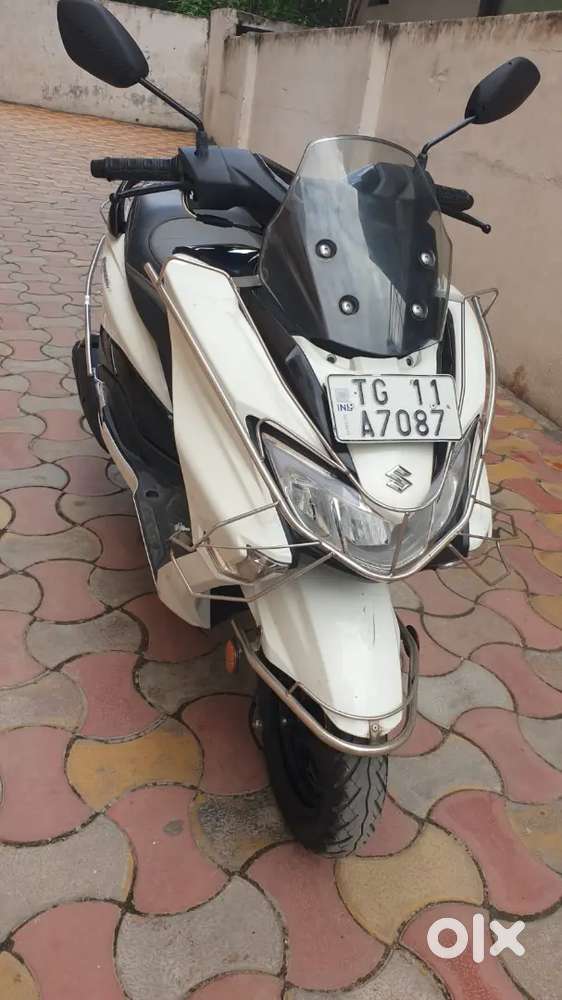 Suzuki Bugman street 125 2024