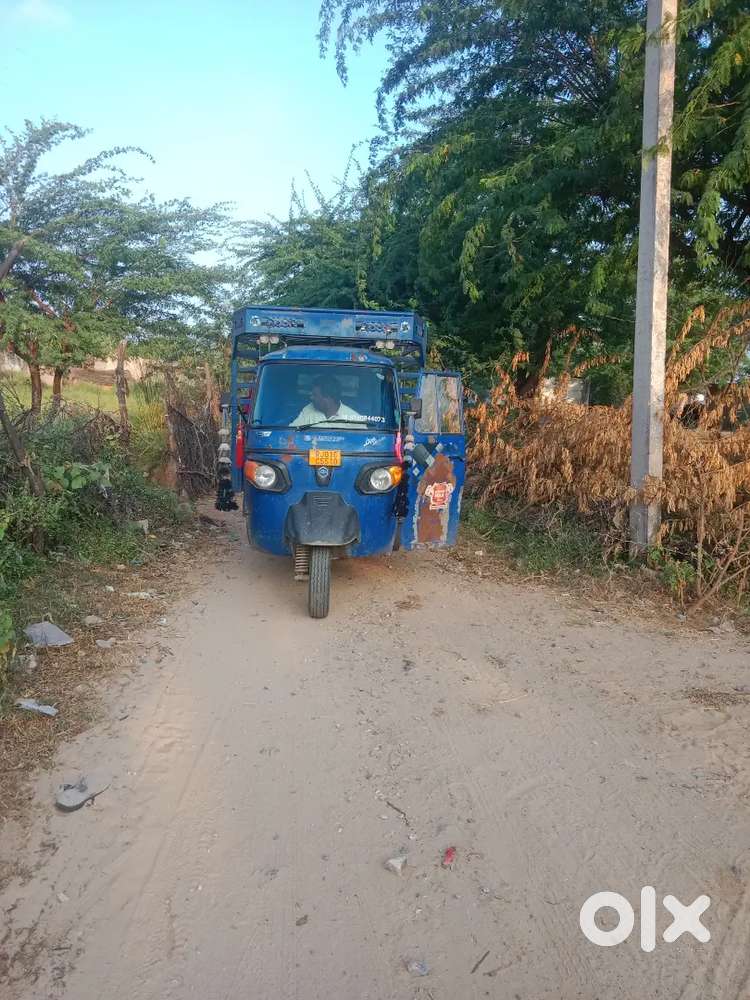 Ape Extra Top Condition