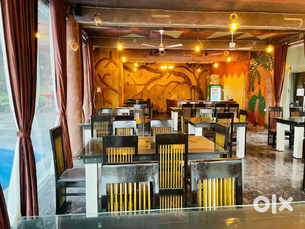 Running club bar lounge available for lease mansarover