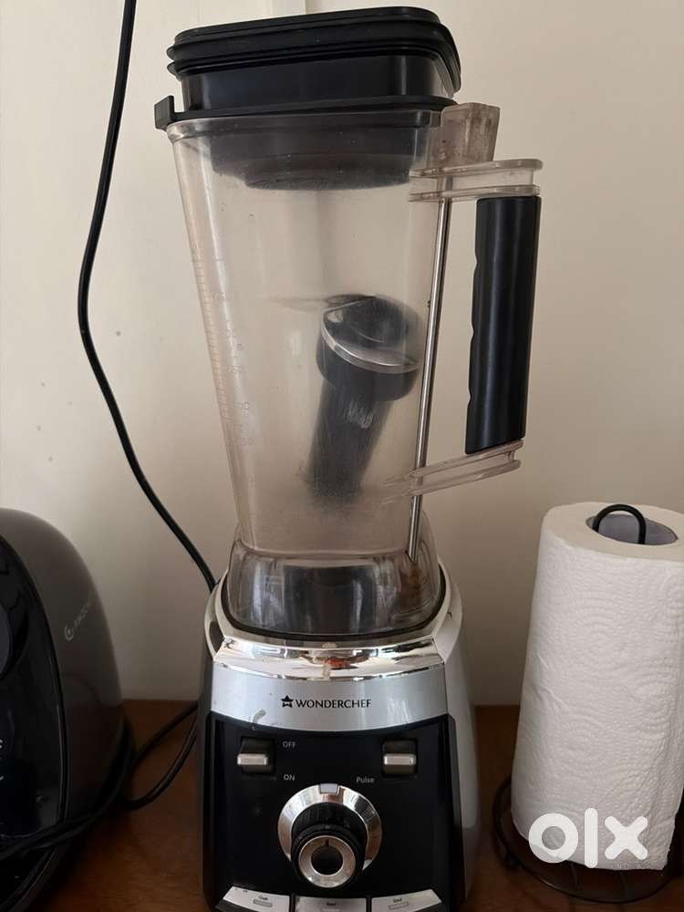 Wonderchef grinder belnder