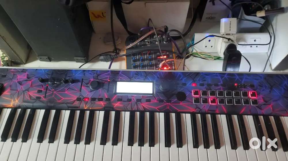 2years warranty buy-19April2025 good condition, everything original