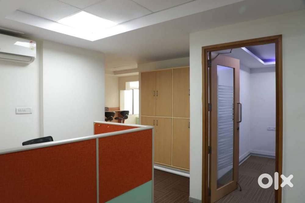 4900 sqft lavish furnished space for sale at Cunningham road