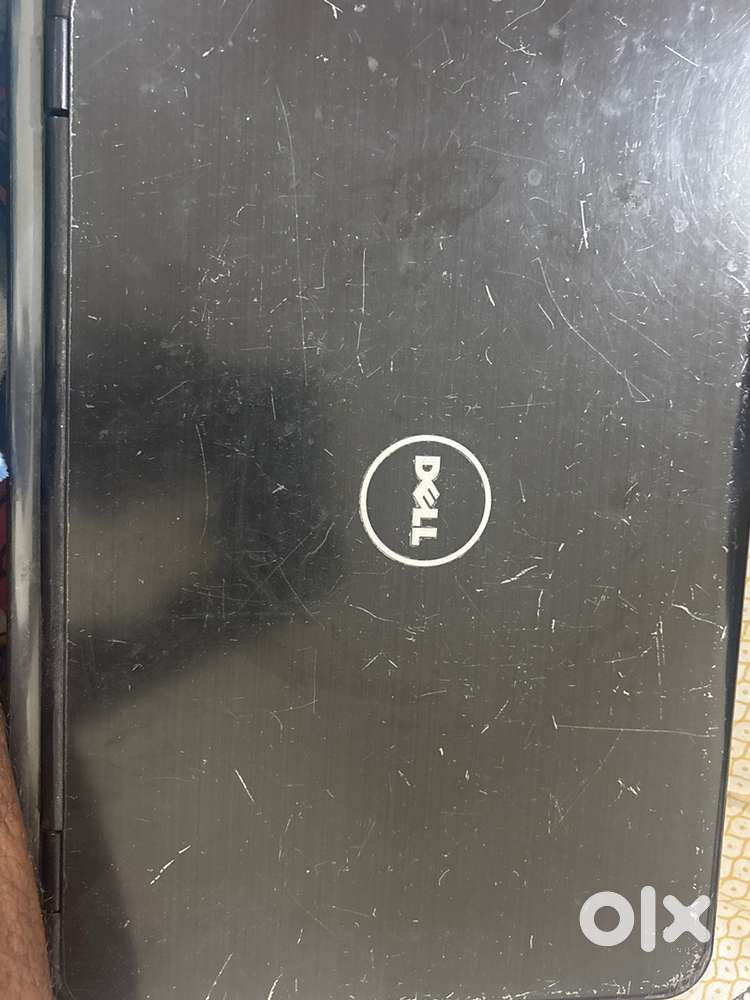 Best working laptop less years used no lag nothing