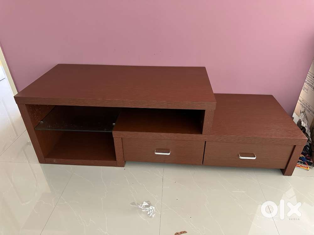 TV Unit and Centre/ Coffee Table for Sale