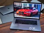 Apple Macbook Pro i9 16GB Ram 512GB Apple SSD FRESH CONDITION