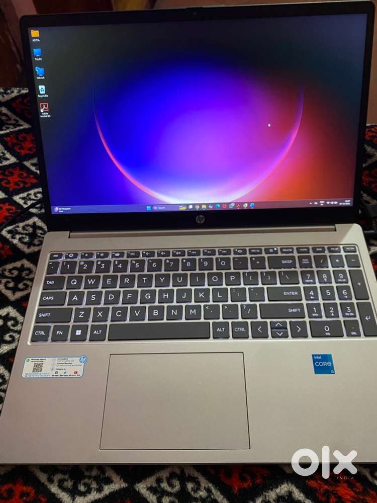 HP 15, 13th Generation Intel Core i3