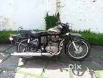 Royal Enfield 350cc std showroom paint