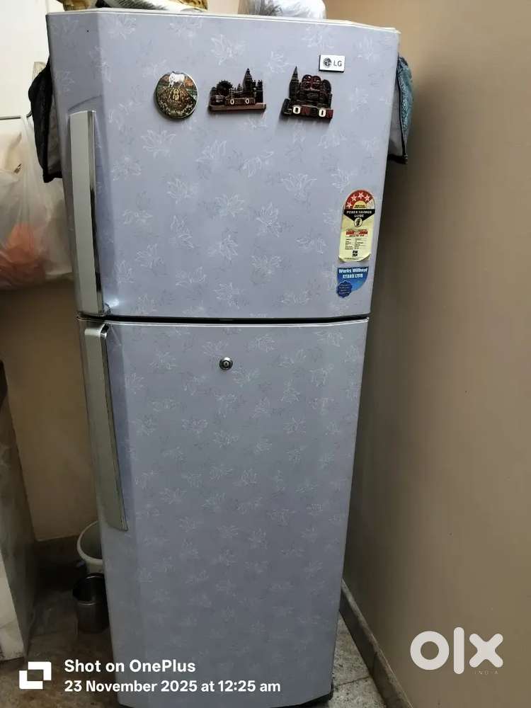 LG Fridge Refrigerator double door with very good condition